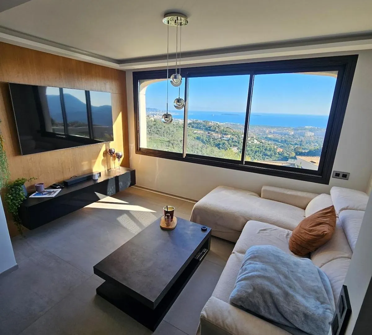 Modern Apartment With Sea View Mandelieu-la-Napoule 0*,  France